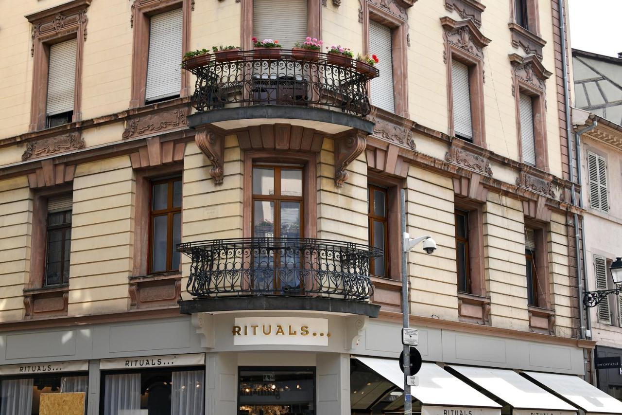 At Home In Colmar - City Center Екстериор снимка