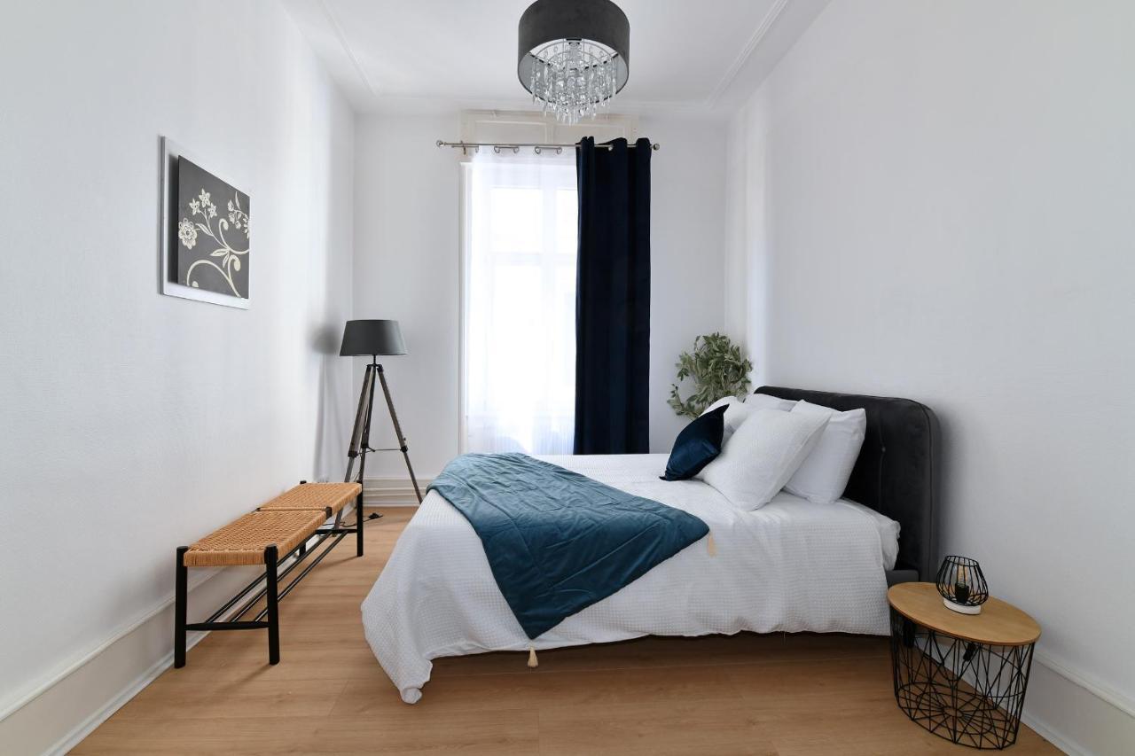 At Home In Colmar - City Center Екстериор снимка